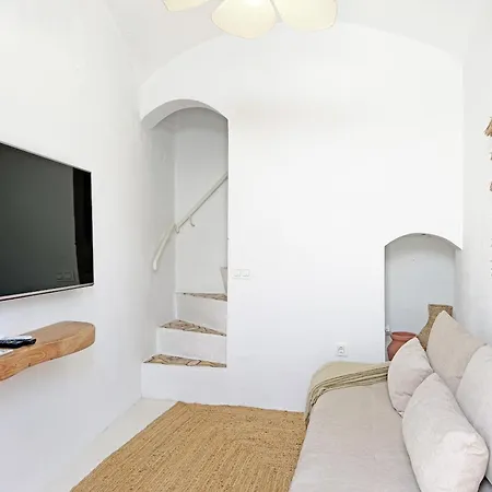 Val Stylish Townhouse Olhão