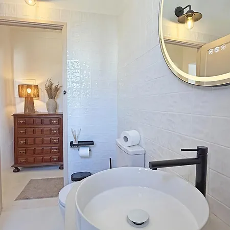 Dom wakacyjny Val Stylish Townhouse