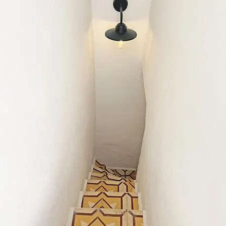 Semesterbostad Val Stylish Townhouse Olhão